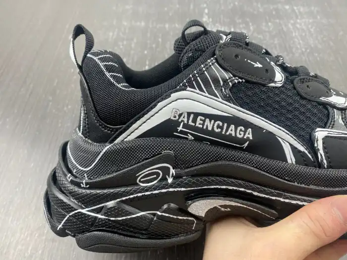 Rep LY BLCG TRIPLE S SNEAKER 536737 W2FW6 0102