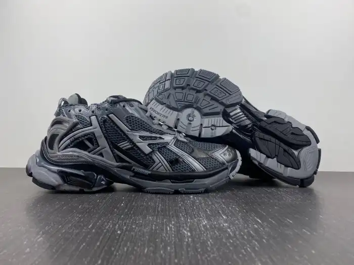 Rep LY BLCG RUNNER SNEAKER 677403 W3RBR 1515