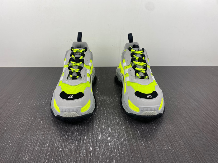 TB Adidas x BLCG TRIPLE S SNEAKER 712821 W2ZB5 7512