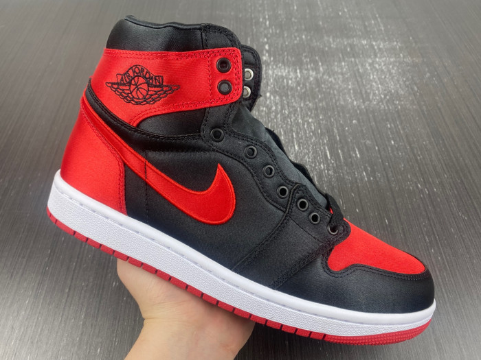 TB Air Jordan 1 High OG WMNS Satin Bred FD4810-061