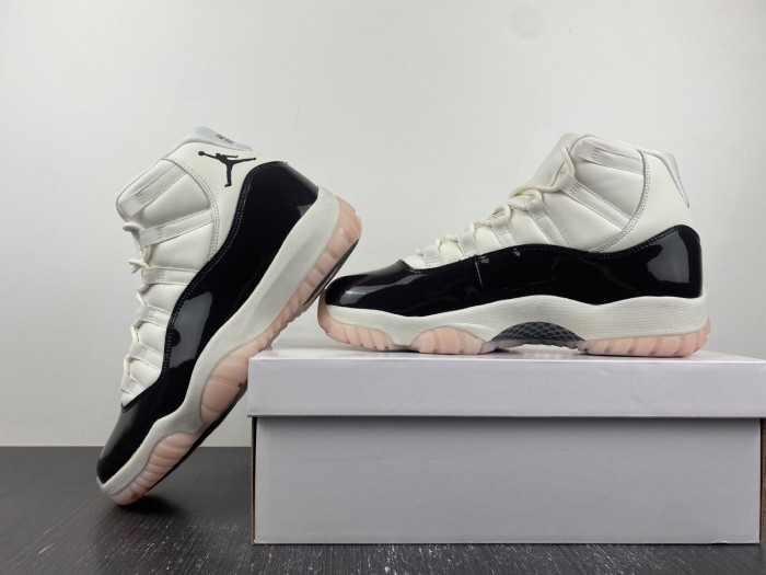 TB Air Jordan 11 WMNS Neapolitan AR0715-101