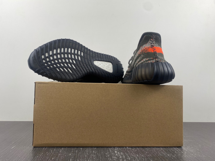 TB Adidas Yeezy Boost 350 V2 Carbon Beluga HQ7045