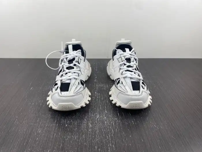 Rep LY BLCG TRACK SNEAKER 736328 W3SKC 9010