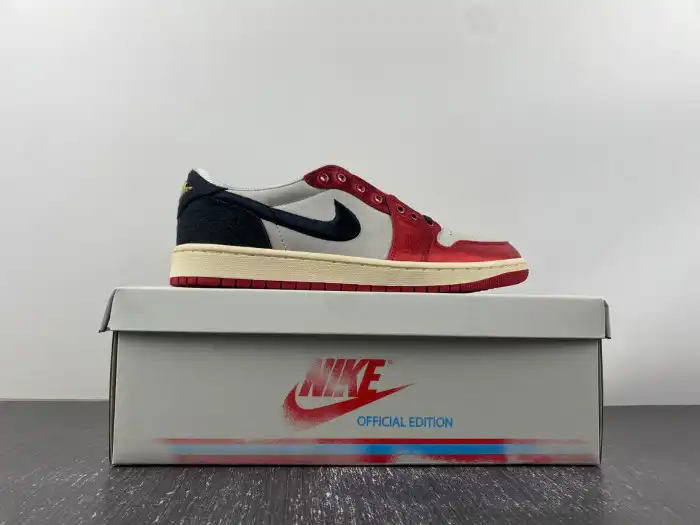 Kicked Out Shoe Store Trophy Room x Air Jordan 1 Low OG Away FN0432-100