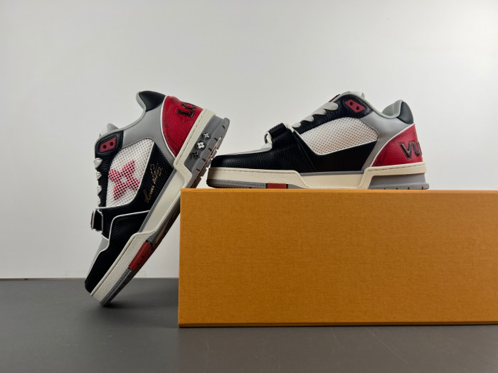 TB LV TRAINER SNEAKER 24083001