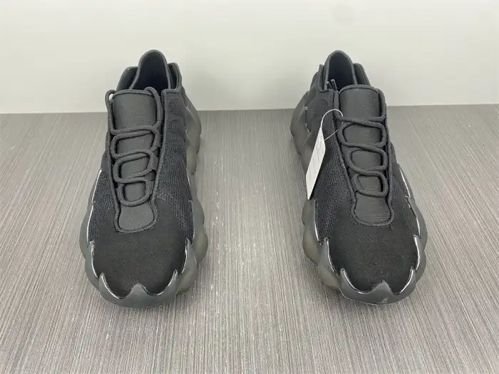 Bmlin Shoes ADIDAS YEEZY 400 H68032