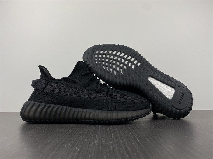 TB Adidas Yeezy Boost 350 V2 Onyx HQ4540