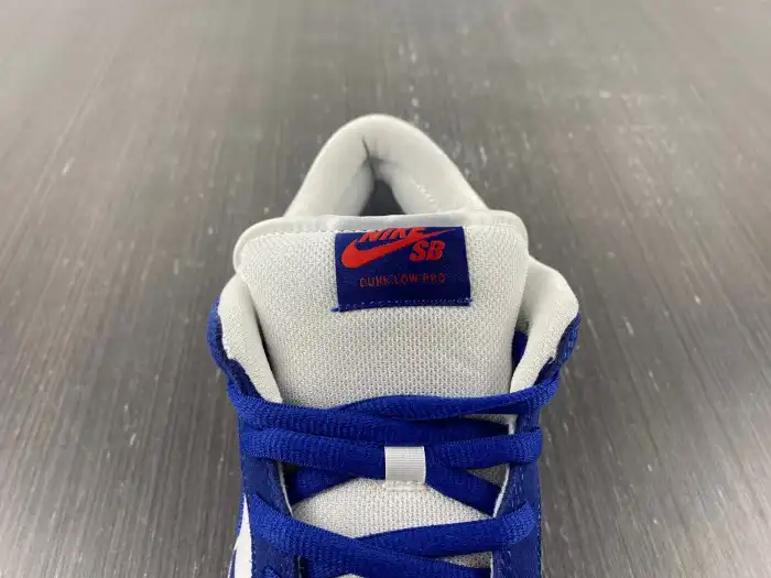 Rep Husky Nike SB Dunk Low Los Angeles Dodgers DO9395-400