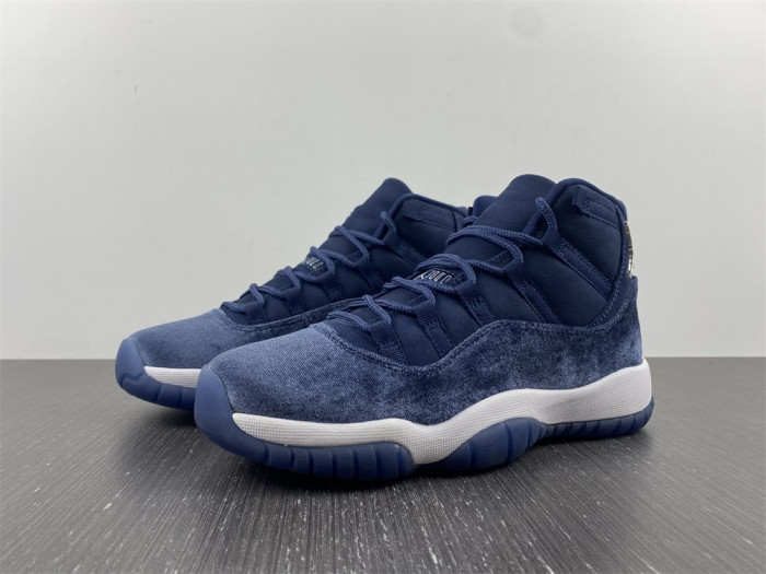 TB Air Jordan 11 Velvet WMNS Midnight Navy AR0715-441