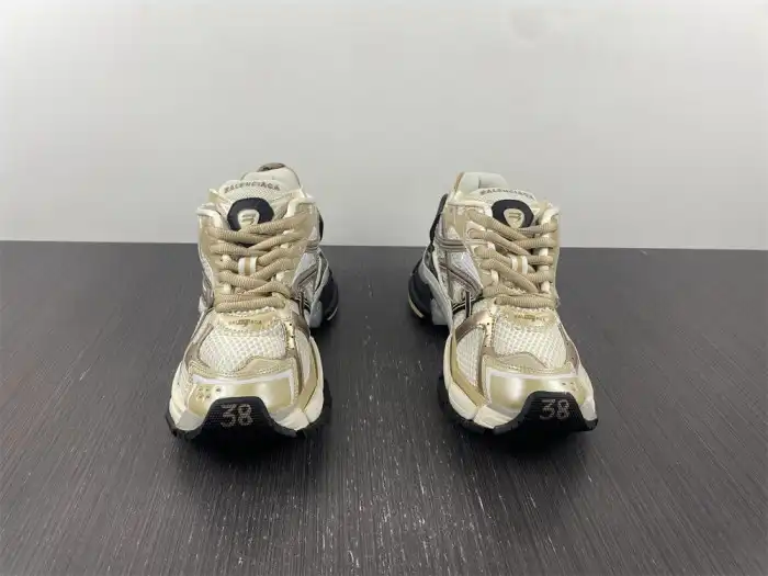 Reps LY BLCG RUNNER SNEAKER 677403 W3RN1 1125