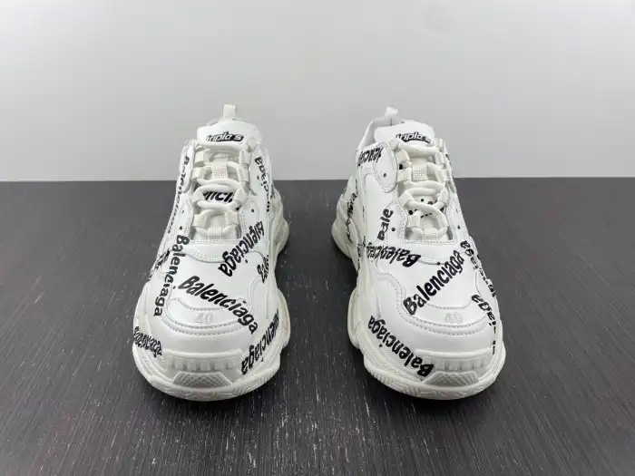 Cheap LY BLCG TRIPLE S SNEAKER 536737 W2FAB 9010