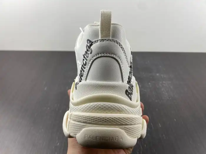 Rep LY BLCG TRIPLE S SNEAKER 524039 W2FAB 9010