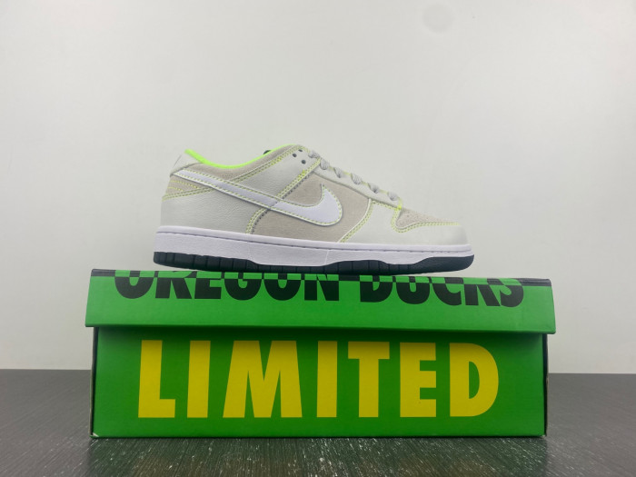 TB Nike Dunk Low University of Oregon PE (2023) FQ7260-001