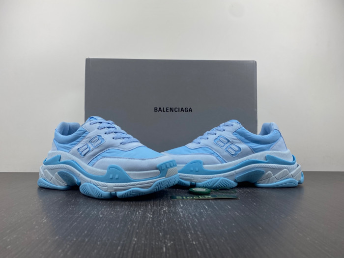 TB BLCG TRIPLE S SNEAKER 710156 W3CU2 4045