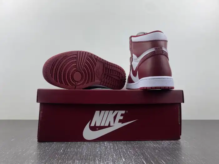 Rep EP Air Jordan 1 High OG Team Red DZ5485-160