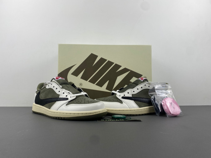 TB TRAVIS SCOTT X AIR JORDAN 1 LOW OG MEDIUM OLIVE DM7866-200