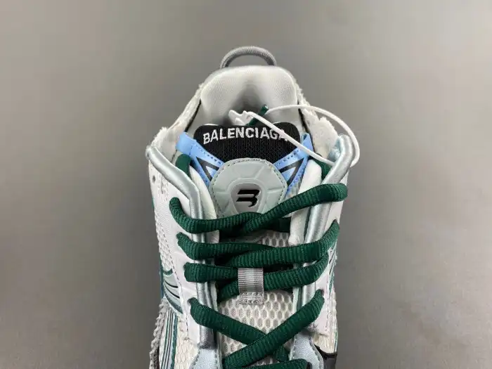 Affordable BLCG RUNNER SNEAKER 772774 W3RBW 0623