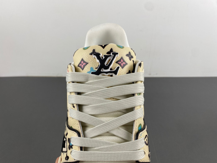 TB LV TRAINER SNEAKER 24072201