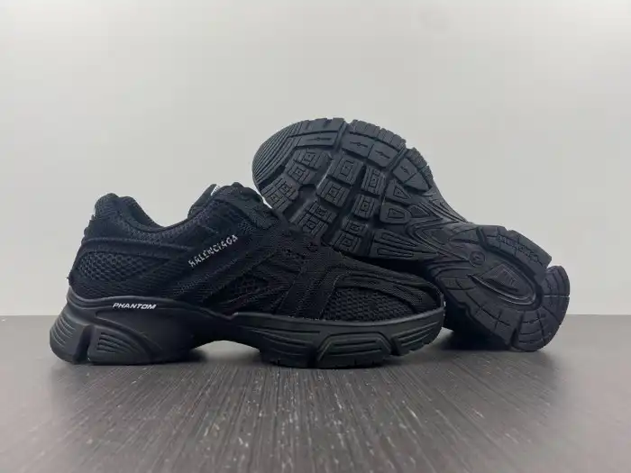 Cheap LY BLCG PHANTOM SNEAKER 678869 W2E92 1000