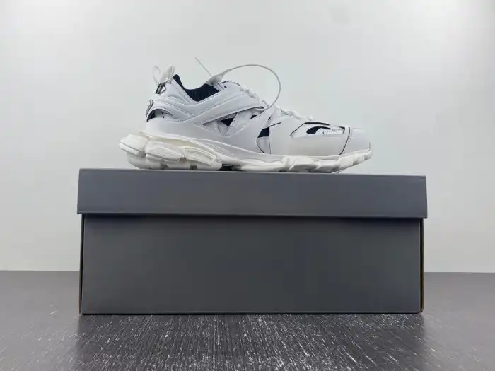 Rep LY BLCG TRACK SNEAKER 736328 W3SKC 9010