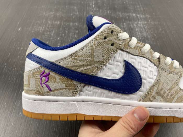 TB Rayssa Leal x Nike SB Dunk Low FZ5251-001