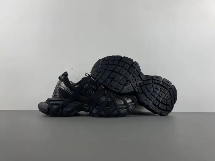 Cheap LY BLCG 3XL SNEAKER 778698 W3XLL 0125