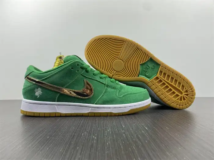 Cheap Husky Nike SB Dunk Low St. Patricks Day BQ6817-303