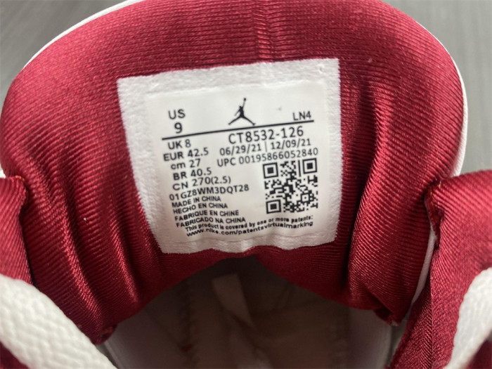 TB Jordan 3 Retro Cardinal Red CT8532-126