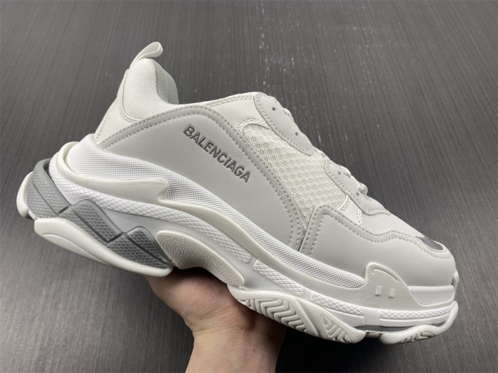 KICKWHO BLCG TRIPLE S SNEAKER 536737 W2F54 1200