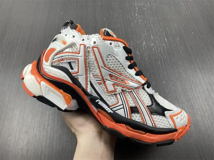 Affordable BLCG RUNNER SNEAKER 677402 W3RB7 9051