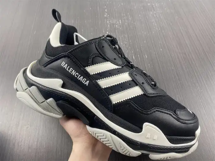 Cheap LY BLCG TRIPLE S SNEAKER 710021 W3RN3 1001