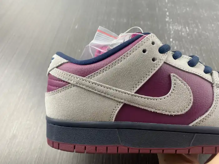 Cheap LY Nike SB Dunk Low Atmosphere Grey True Berry BQ6817-001