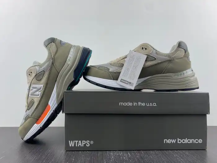 Rep LY New Balance 992 WTAPS M992WT