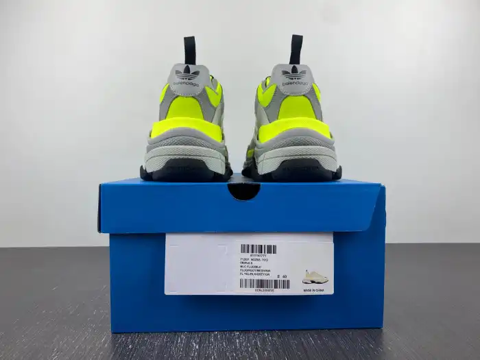 Cheap LY Adidas x BLCG TRIPLE S SNEAKER 712821 W2ZB5 7512