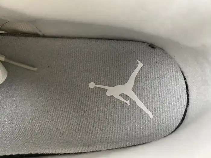 Reps HYPE Air Jordan 3 Craft Ivory FJ9479-100