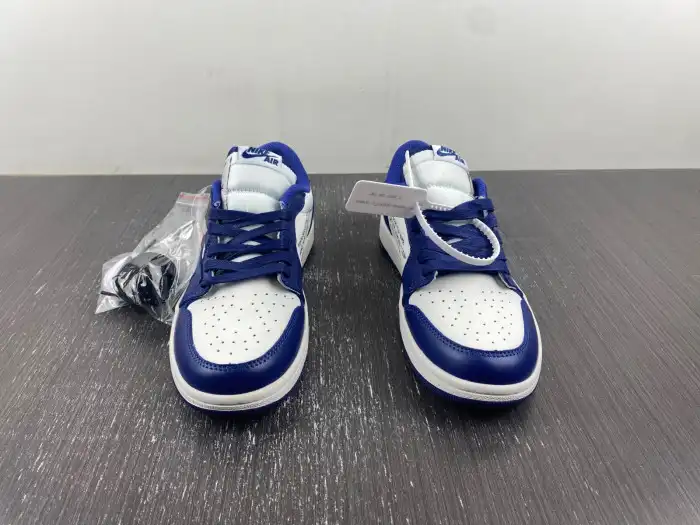 Kicked Out Shoe Store OFF-WHITE X TRAVIS SCOTT X AIR JORDAN 1 CUSTOM DM7890-101