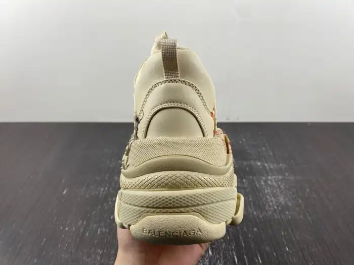 Reps LY BLCG TRIPLE S SNEAKER 536737 W2FAY 9016