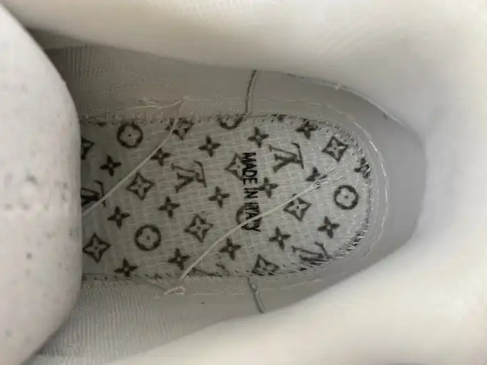 Rep LY LV TRAINER SNEAKER 24052404