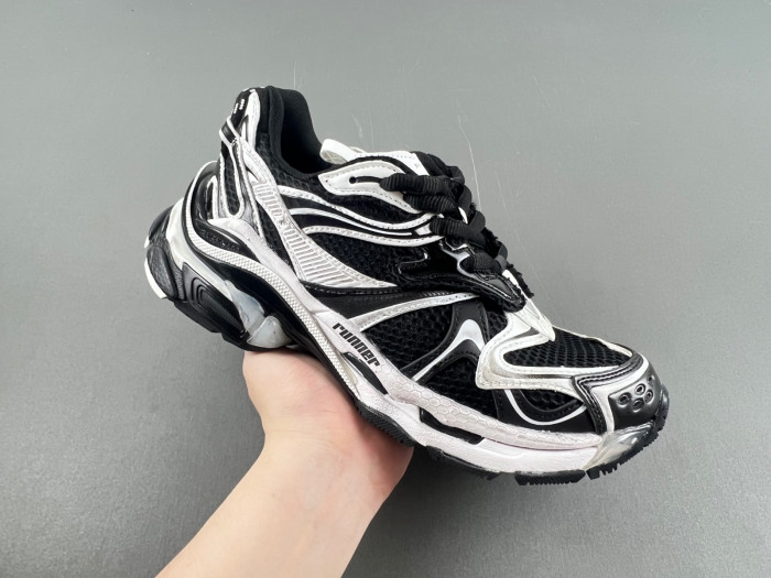 TB BLCG RUNNER 2.0 SNEAKER 779064-W3RBXP-0213