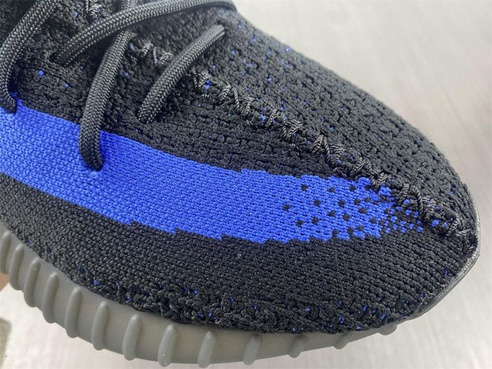 TB Adidas Yeezy Boost 350 V2 Dazzling Blue GY7164