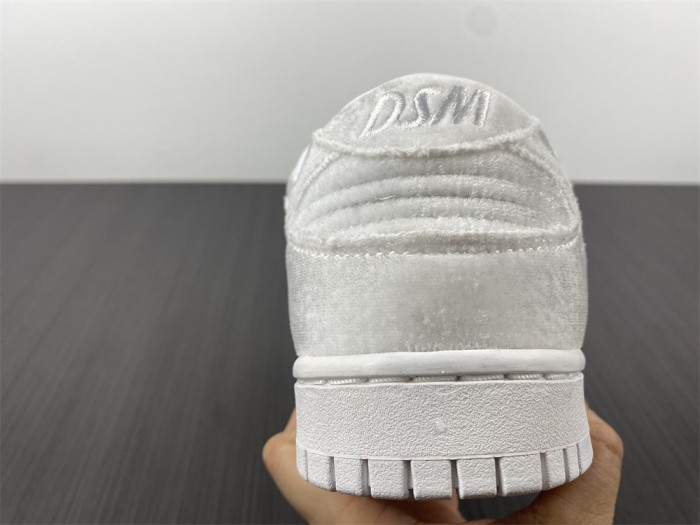 KICKWHO Dover Street Market x Nike Dunk Low Triple White DH2686-100