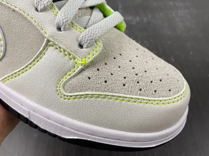 Cheap LY Nike Dunk Low University of Oregon PE (2023) FQ7260-001