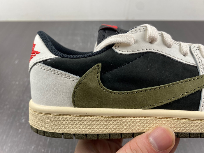 TB KIDS TRAVIS SCOTT X AIR JORDAN 1 LOW OG PS 'OLIVE' DZ5909-106