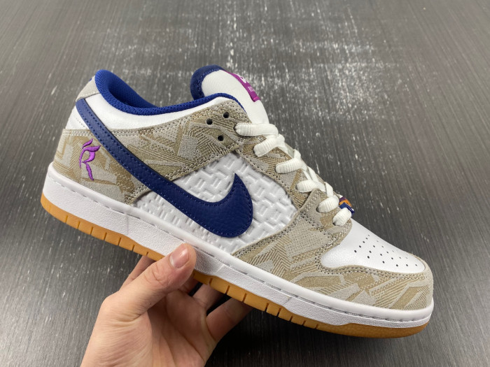 TB Rayssa Leal x Nike SB Dunk Low FZ5251-001