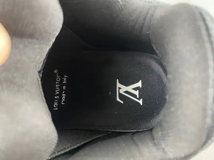 Rep LY LV TRAINER SNEAKER 24052501