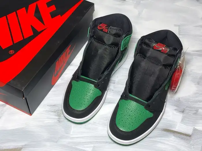 Rep Air Jordan 1 High Pine Green 555088-030