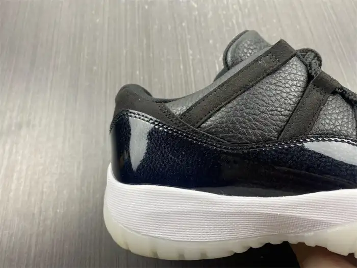 Affordable Air Jordan 11 Retro Low 72-10 AV2187-001