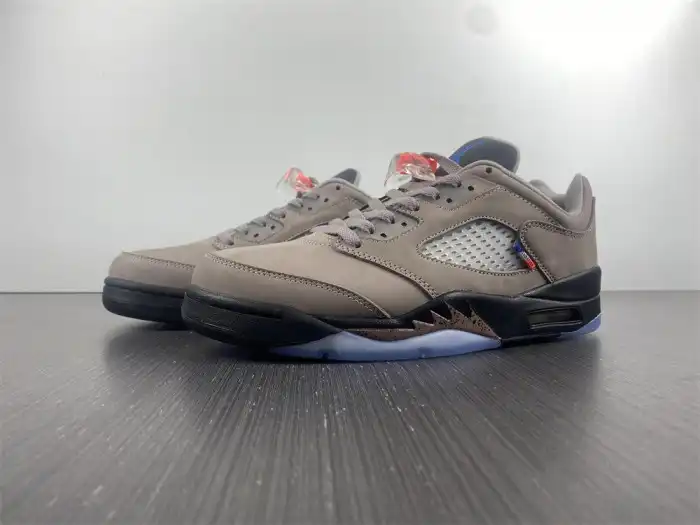 HYPE PSG x Air Jordan 5 Low DX6325-204