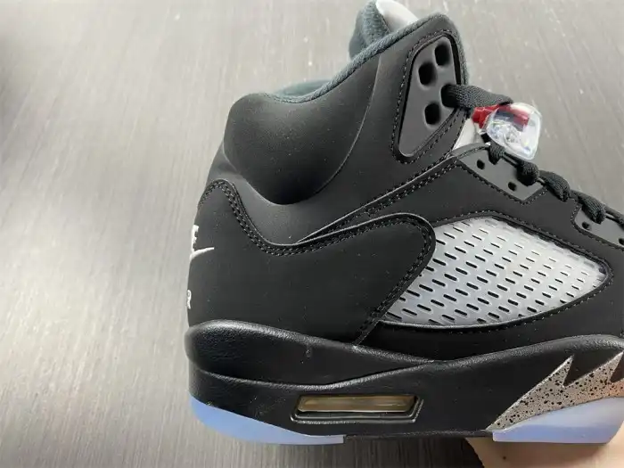 Boostmaster lin Jordan 5 Retro Black Metallic (2016) 845035-003