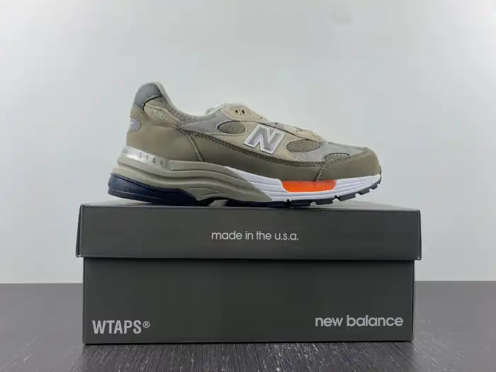 Rep LY New Balance 992 WTAPS M992WT